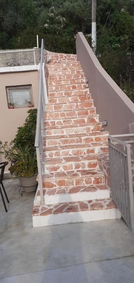 Vila George Poros House Exteriér fotografie